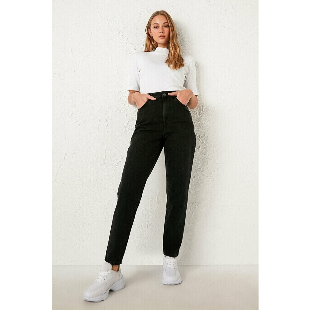 TRENDNATUREL Julia Siyah Likralı Mom Jean Pantolon 26 Beden Bayan Jeans / Kot Pantolon Fiyatı