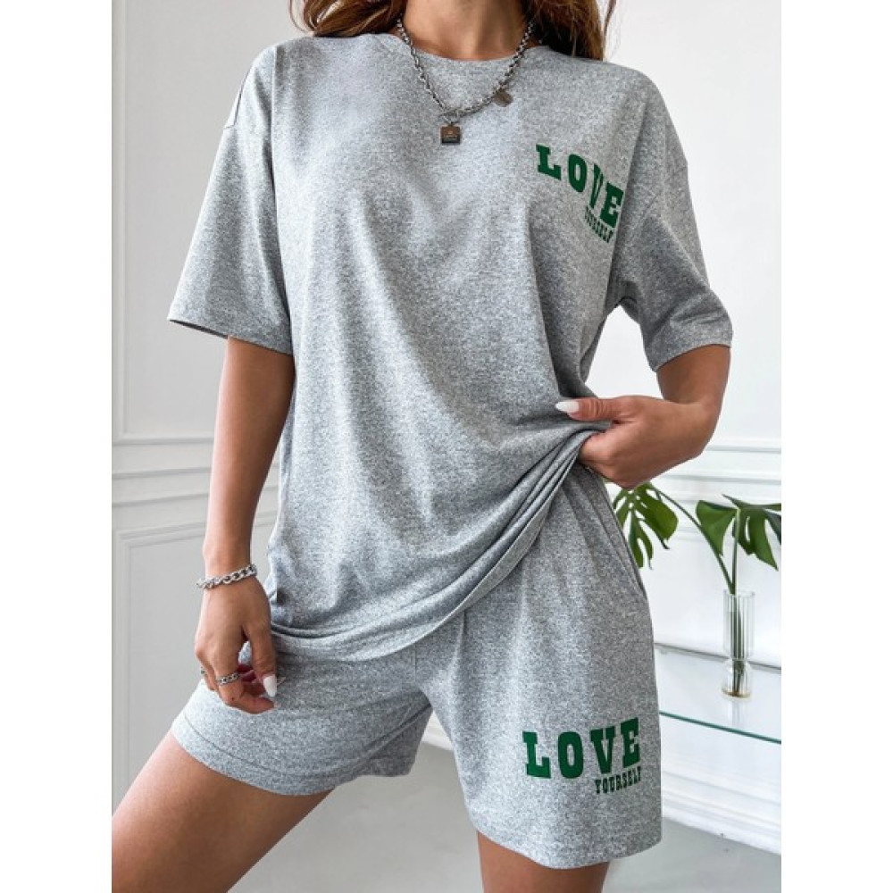 Trendseninle Kadın Love Yourself Baskılı Oversize Şortlu Takım Bayan Şort Fiyatı