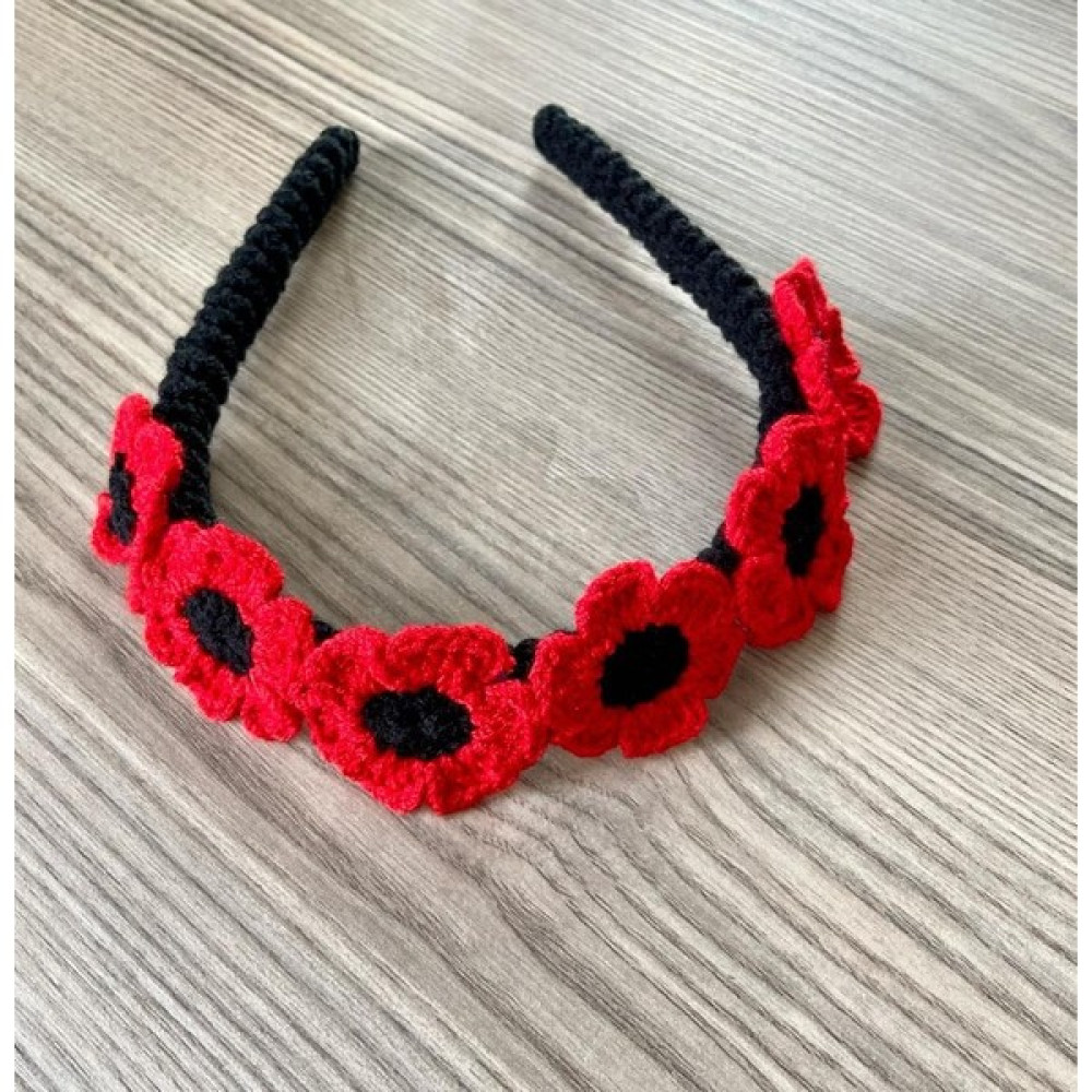Trendtel Amigurumi Gelincik Kız Çocuk Tacı Kız Çocuk Taç Toka Toka, Taç & Saç Bandı Fiyatı