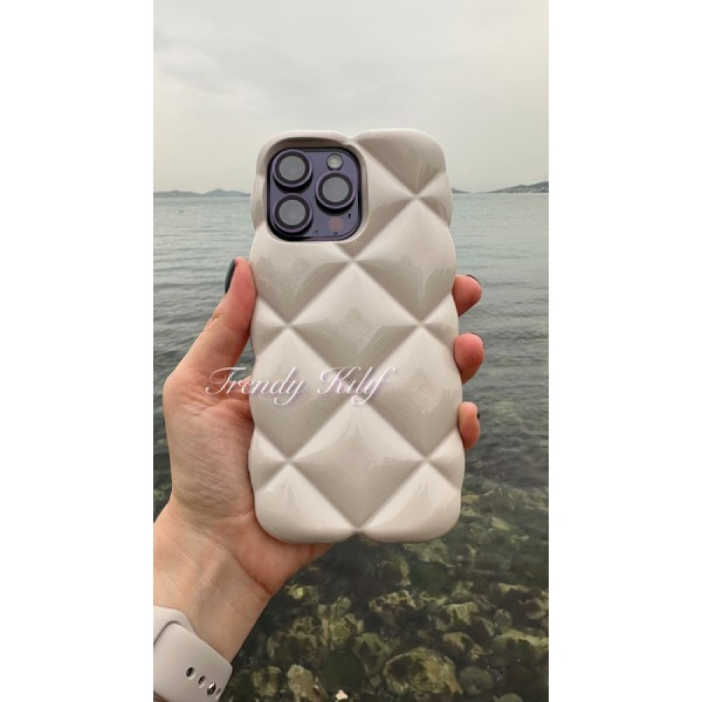 Trendy Kılıf iPhone 15 Pro Max Uyumlu Krem Baklava Puff Cep Telefonu Kılıfı Fiyatı