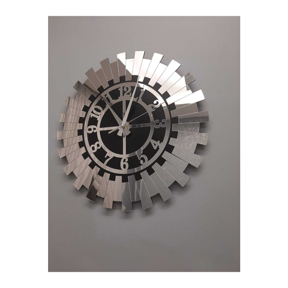 Tuba Decor Modern Gümüş Güneş Duvar Saati Dekoratif Türk Rakamlı Mdf Üzeri Aynalı Pleksi 40x40 Cm Duvar Saati Fiyatı