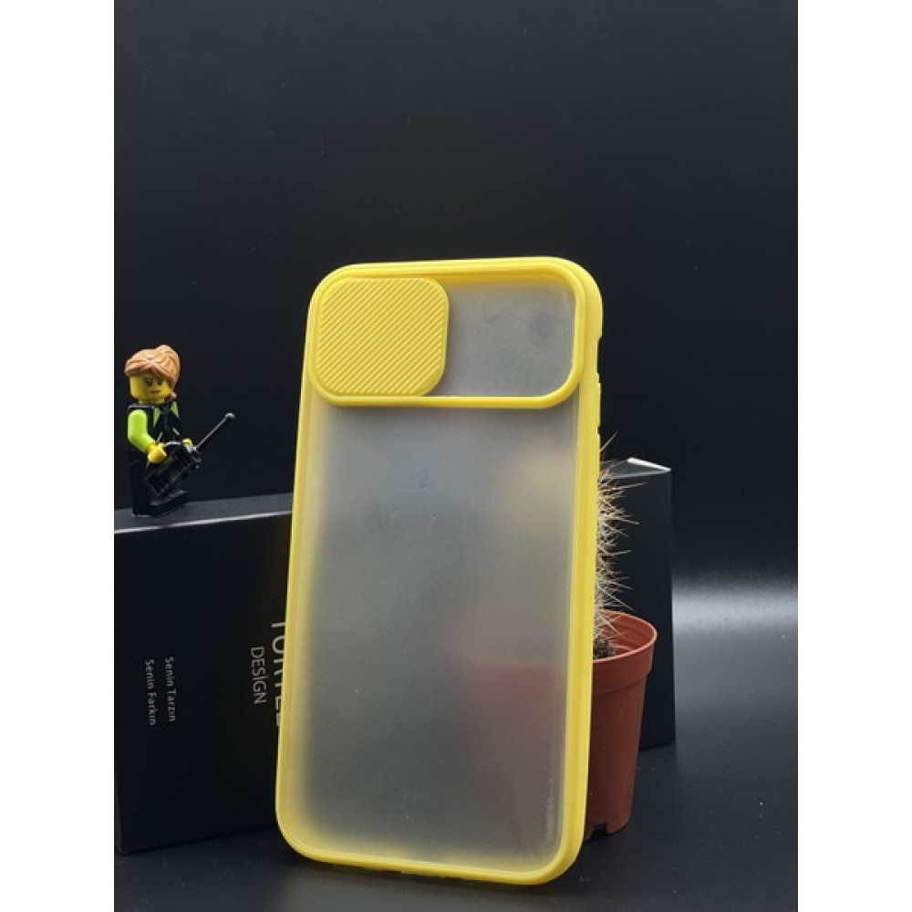 Turtle Apple iPhone 11 Lens Korumalı Mat  - Sarı Çerçeveli - Darbelere Karşı Güçlendirilmiş Cep Telefonu Kılıfı Fiyatı