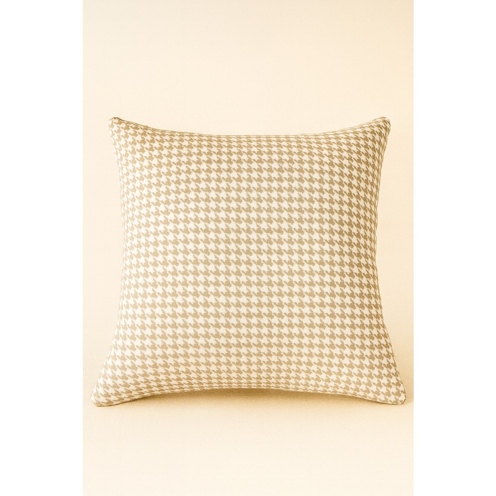 Uğur Home Modern Kaz Ayağı Tasarımlı Kırlent Kılıfı | 43X43 cm - Juniper - 43 x 43 cm - Bej Diğer Fiyatı