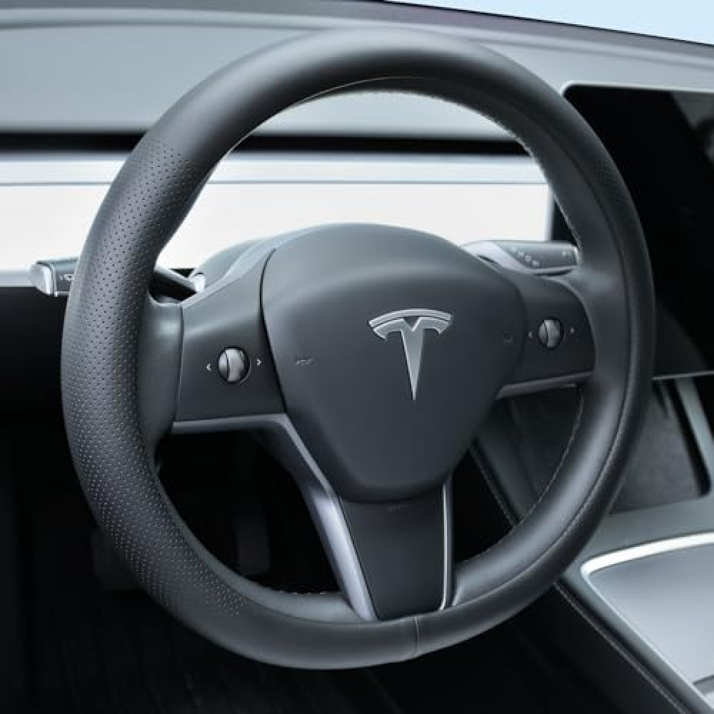 Uxcer Nappa Leather Steering Wheel Cover for Tesla Model 3/Y 2016-2025, Non-Slip Breathable Tesla Model 3/Y Steering Wheel Protector, Black