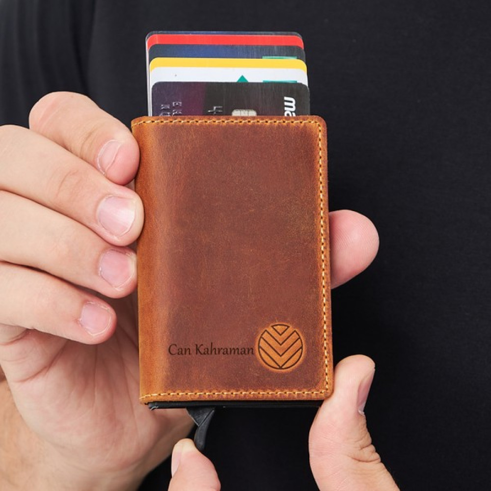 Vagave İsme Özel Hakiki Deri Akıllı Mekanizmalı Cüzdan RFID Korumalı Para ve Kart Bölmeli Erkek ve Kadın Cüzdan Kartlık Hardal Erkek Cüzdan Fiyatı
