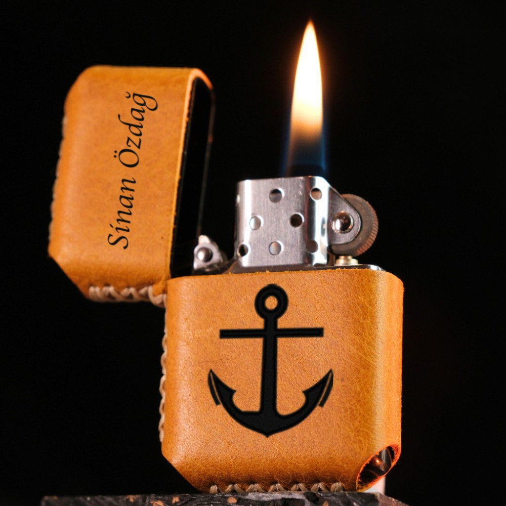 Vagave Kişiye Özel Deri Kaplama Benzinli Çakmak Hakiki Deri El Yapımı Zippo Tarzı Çakmak isme Özel Çakmak Benzinli Zippo Tarzı Erkek Çakmak Doğum G... Çakmak Fiyatı