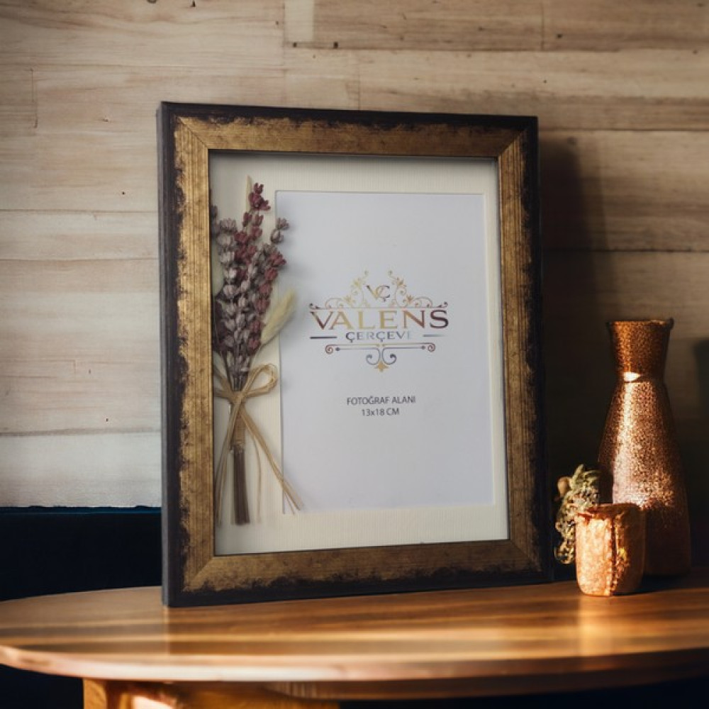 Valens LED Işıklı Çerçeve - Resim Çerçevesi-Çiçekli Çerçeve - Fotoğraf Çerçevesi -Hediyelik Eşya - Hediye - Sevgililer Günü Hediyesi - Ev Aksesuarı... Resim & Fotoğraf Çerçevesi Fiyatı