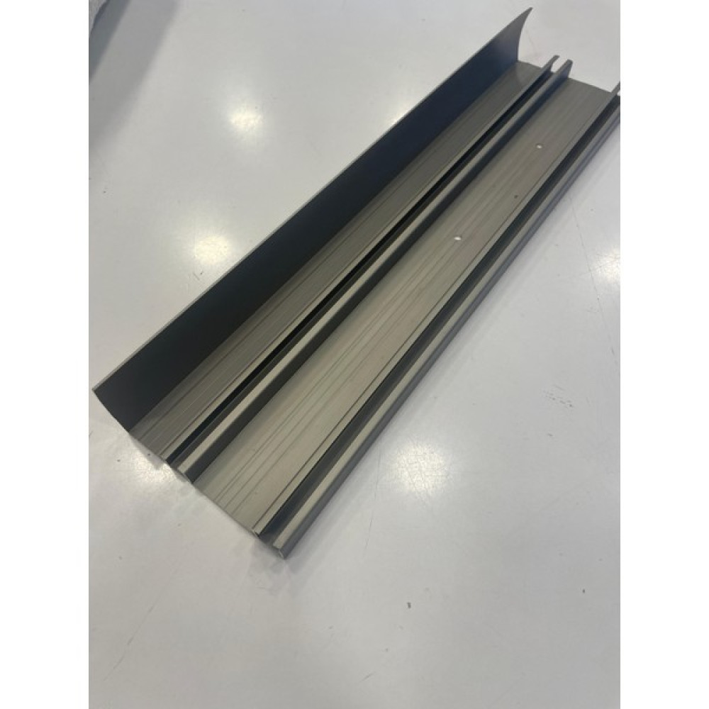 Vanessa Perde Alüminyum Dekoratif Alınlıklı Metal Korniş Inox 120 cm Perde Aksesuarı Fiyatı