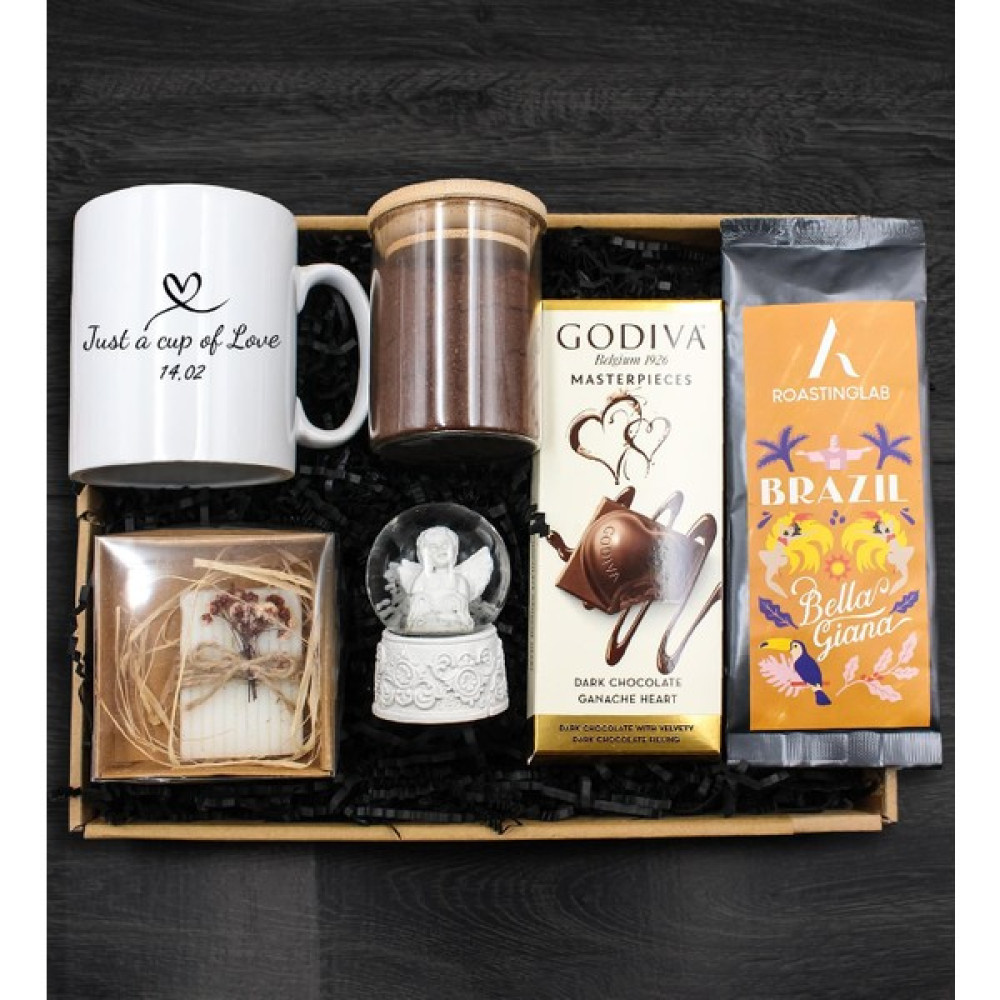 Vega Hediye Sevgililer Gününe Özel Love Kupa & Cam Kavanoz Kahve & Mini Kar Küresi & Godiva & Filtre Kahve & Sabun Hediye Seti Altın, Takı & Aksesuar Fiyatı