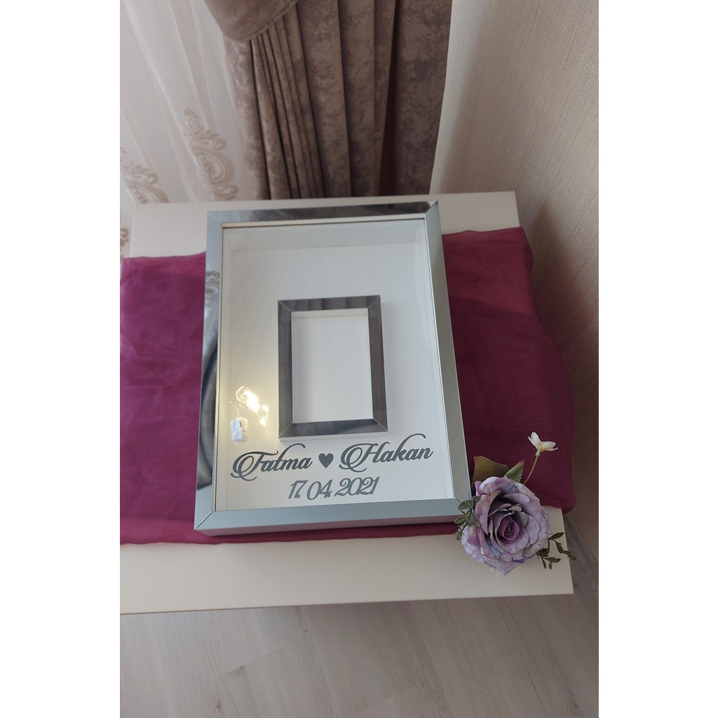 Verda Çerçeve 30 x 40 cm Yarı Kaplama Ledli+Isimli Beyaz-Füme Anı Çerçevesi! Yeni Moda Çiçek Anı Çerçevesi! Resim & Fotoğraf Çerçevesi Fiyatı