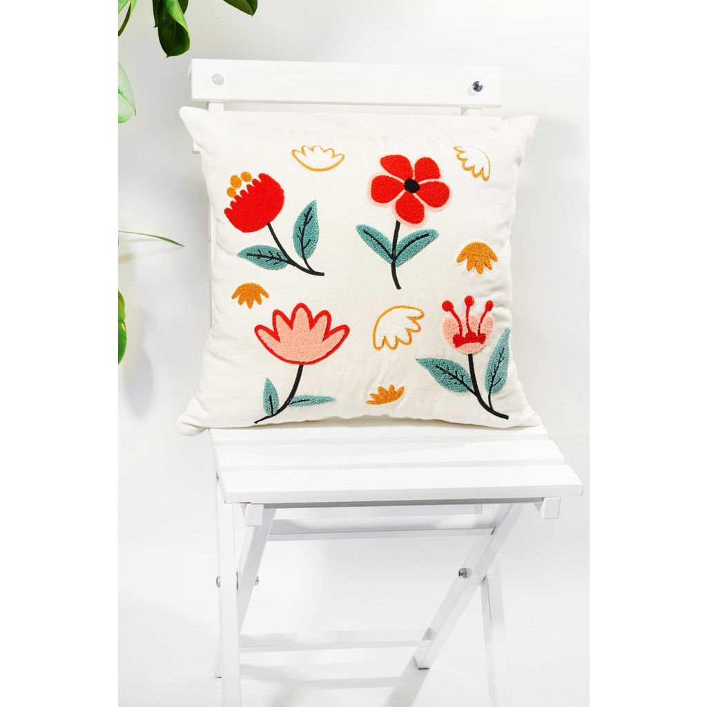Verra Home Punch Nakışlı Kırlent Kılıfı 45 x 45 cm - Çiçek Desenli - Çok Renkli Kırlent / Mobilya Yastığı Fiyatı