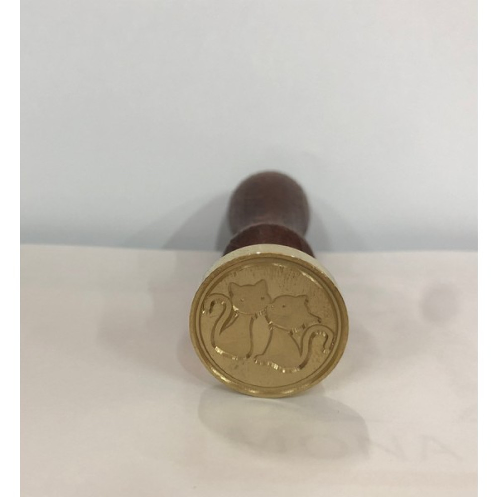 Vki Ahşap Saplı Mühür Kediler Modeli 25MMX90MM. +1 Adet Kırmızı Mühür Mumu Hediye Kase Fiyatı