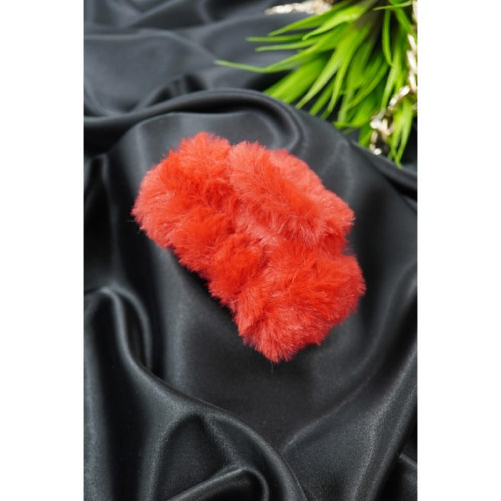 Vorte Peluş Tüylü Köşeli Mandal Toka - 8.5 cm Uzunluğunda, Kırmızı Toka, Taç & Saç Bandı Fiyatı