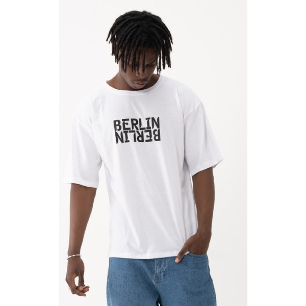 West Kombin Beyaz Berlin Baskılı Oversize Tshirt Erkek T-shirt Fiyatı