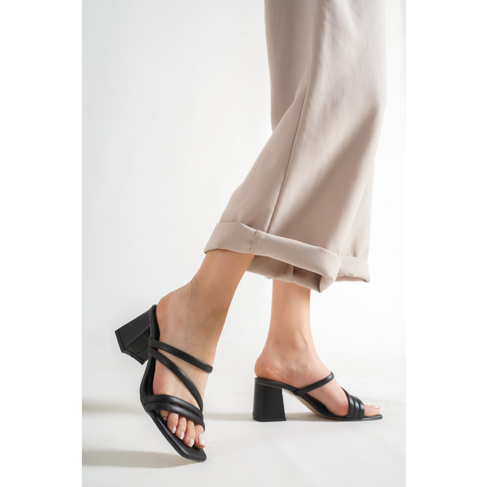 Weynes Kadın Siyah Deri Topuklu Terlik Sandalet Ba20888 36 Beden Unisex Sandalet Fiyatı
