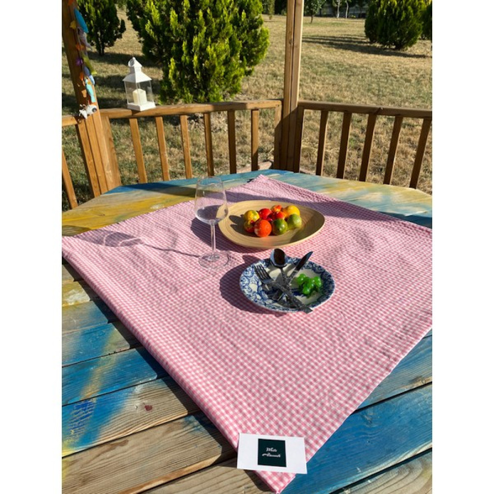 White Alamode Pötikare Pembe Masa Örtüsü - 80 x 80 cm Masa Örtüsü Fiyatı