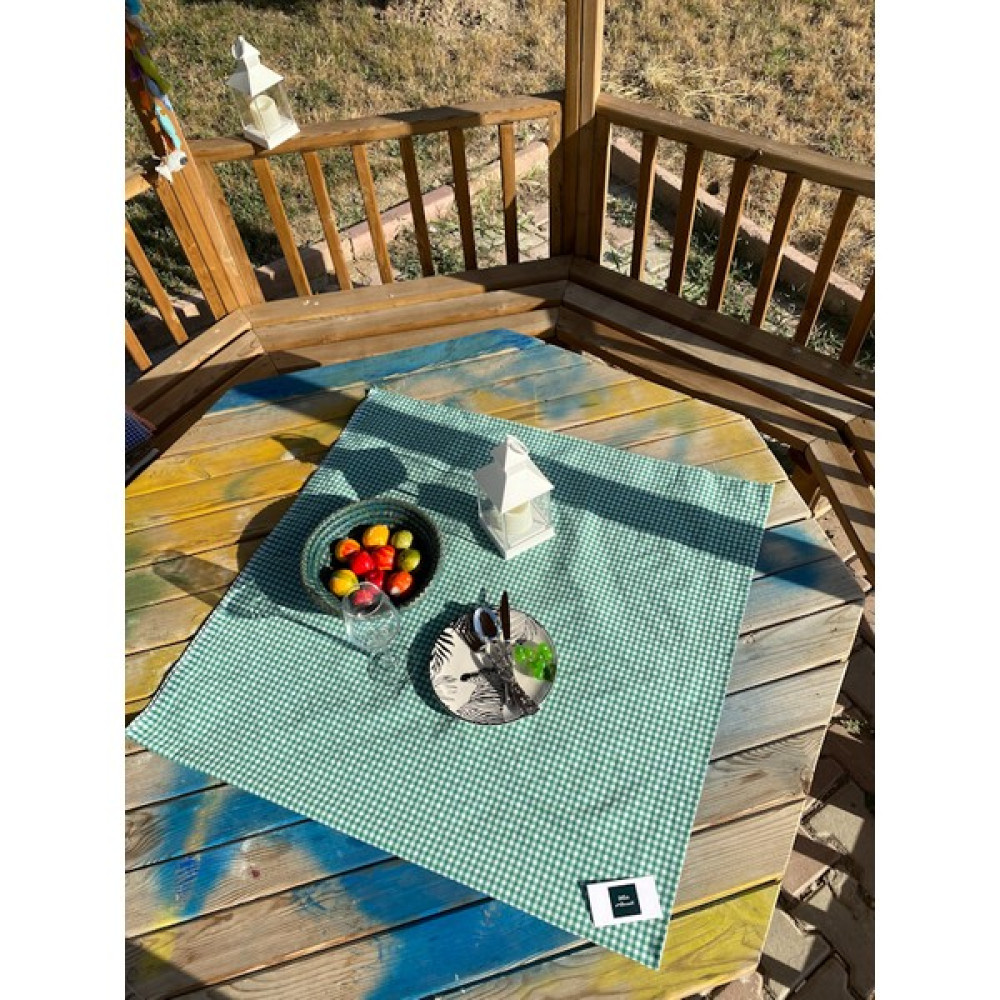 White Alamode Pötikare Yeşil Masa Örtüsü - 80 x 80 cm Masa Örtüsü Fiyatı
