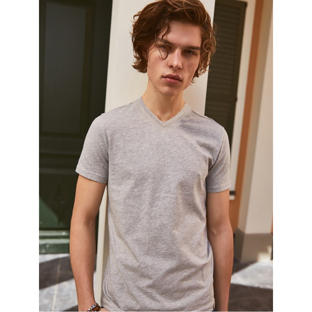 White And Simple Erkek Gri V Yaka Organik Pamuk Basic T-Shirt Giyim & İç Giyim Fiyatı