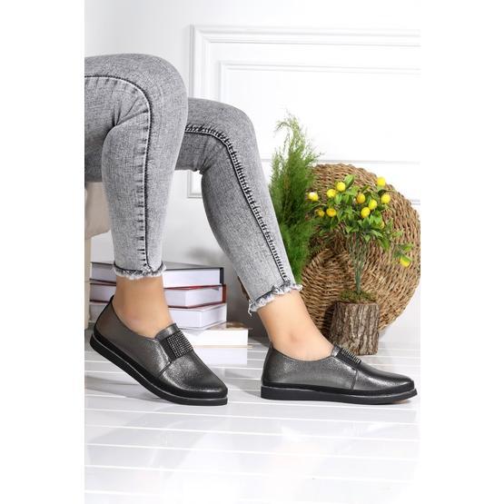 Woggo PNT 283004 Platin Kırışık Taşlı Rahat Anatomik Kadın Günlük Ayakkabı