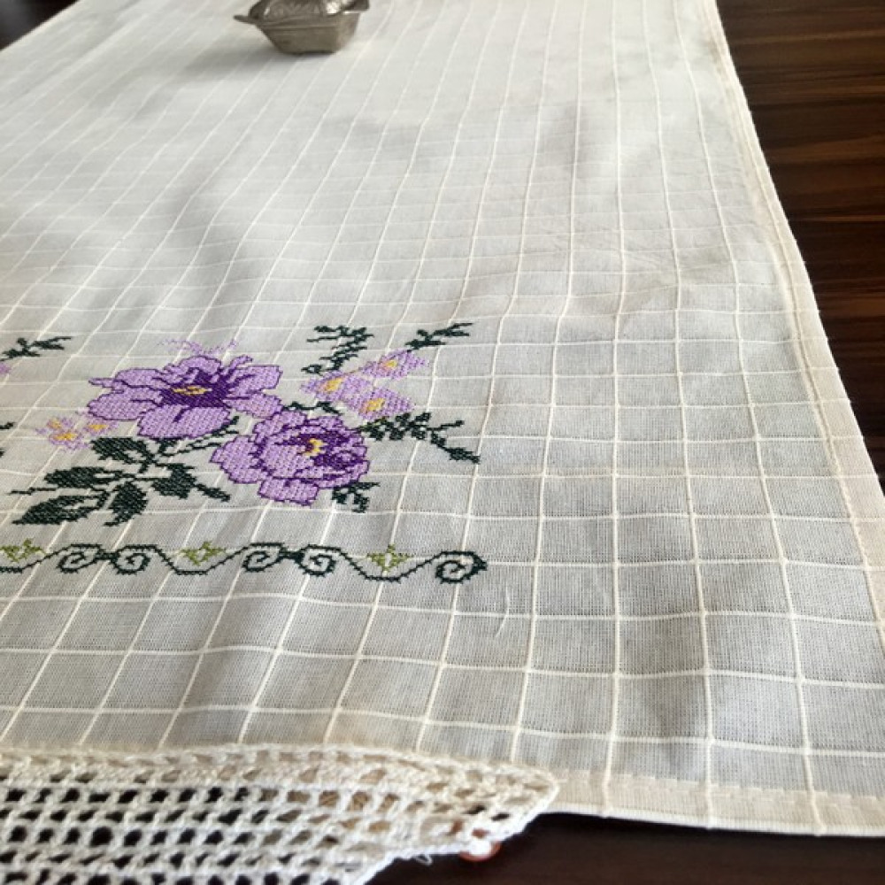 Yavuz Tekstil Kanaviçe Runner Buzdolabı Örtüsü - Mor - 50 x 160 cm Masa Örtüsü Fiyatı