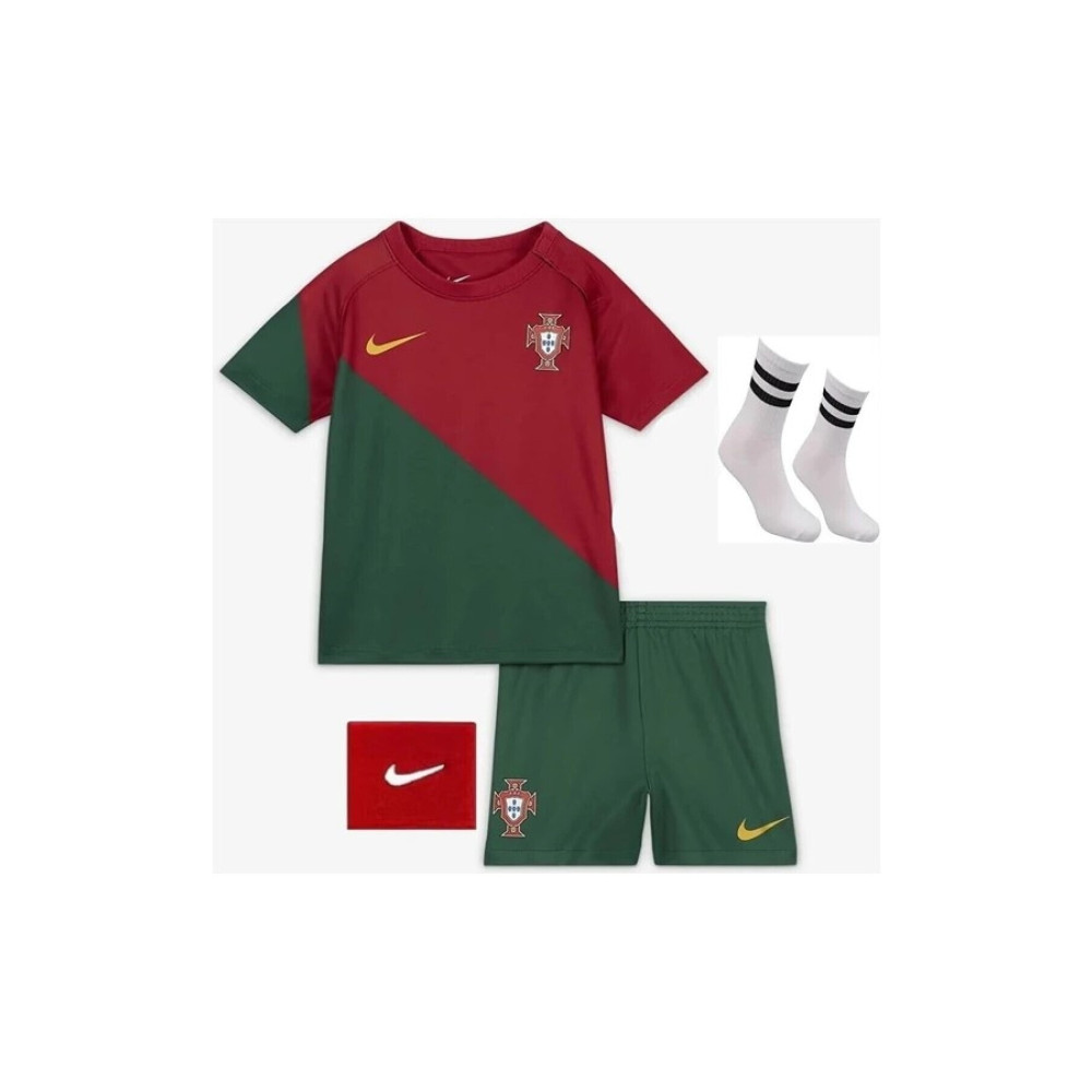 yenteks Bordo Yeşil Portekiz Milli Takım Ronaldo Çocuk Forması 4lü Set Forma+Şort+Çorap+Bileklik 6-7 Yaş Beden Erkek Forma Fiyatı