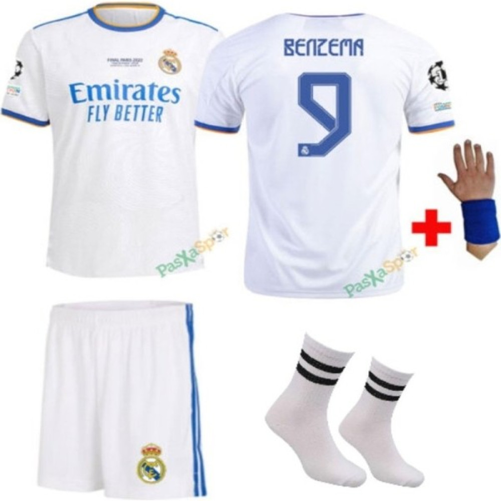 Yenteks Real Madrid Benzema Beyaz Retro Çocuk Futbol Forması 4'lü Set Bileklik Hediyeli Futbol Malzemeleri Fiyatı