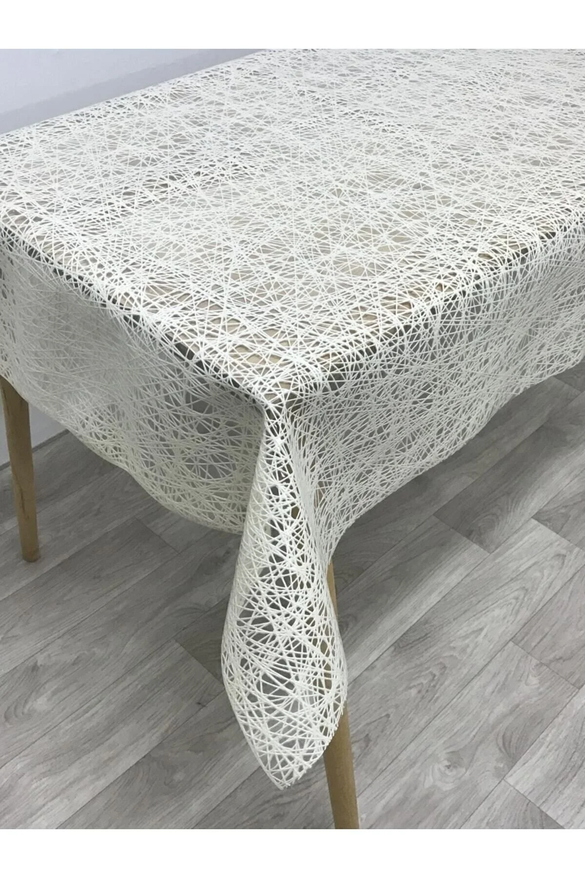 Yıldızhome Iplik Desen Hasır Pvc Şeffaf Kaplamalı Lüks Muşamba Masa Örtüsü Krem 100 x 140 Beden" Masa Örtüsü Fiyatı