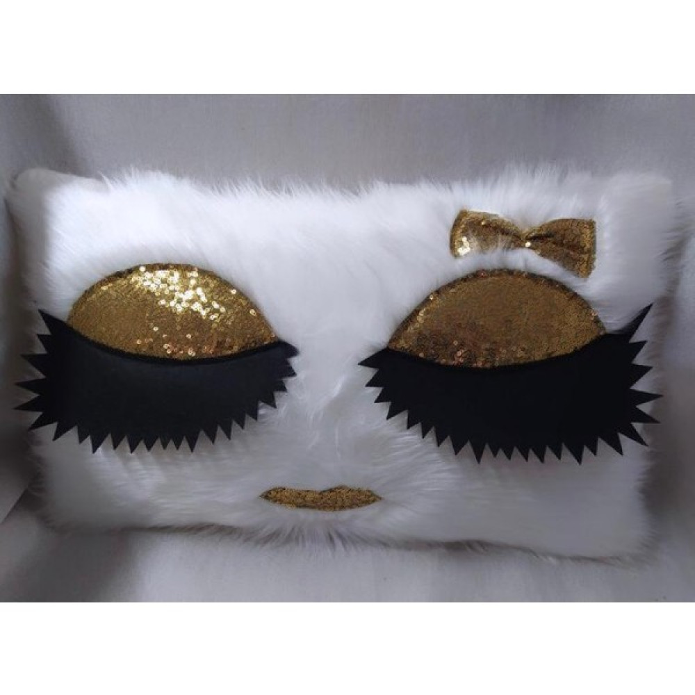 Yılmaz Home Kirpikli Peluş Kırlent Kılıfı - (Beyaz Peluş - Gold Kirpik) - 30 x 50 cm - Beyaz Kırlent / Mobilya Yastığı Fiyatı