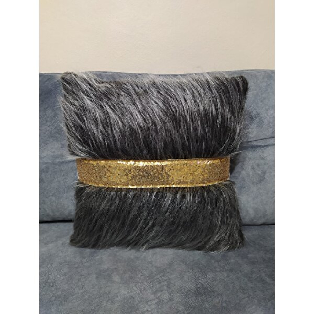 Yılmaz Home Peluş Şeritli Kırlent Kılıfı - (Antrasit Peluş-Gold Şeritli) - 42 x 42 cm - Antrasit Kırlent / Mobilya Yastığı Fiyatı