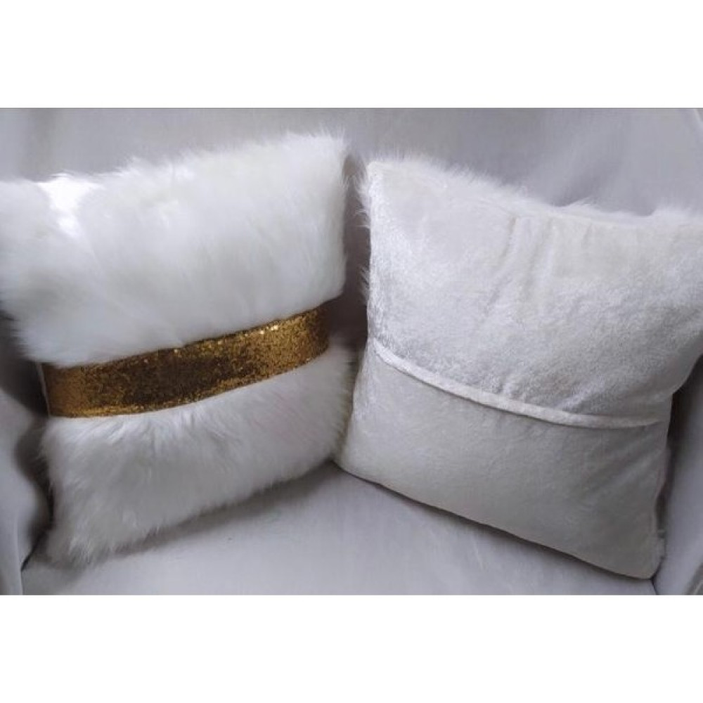 Yılmaz Home Peluş Şeritli Kırlent Kılıfı - (Beyaz Peluş-Gold Şeritli) - 42 x 42 cm - Beyaz - Gold Kırlent / Mobilya Yastığı Fiyatı