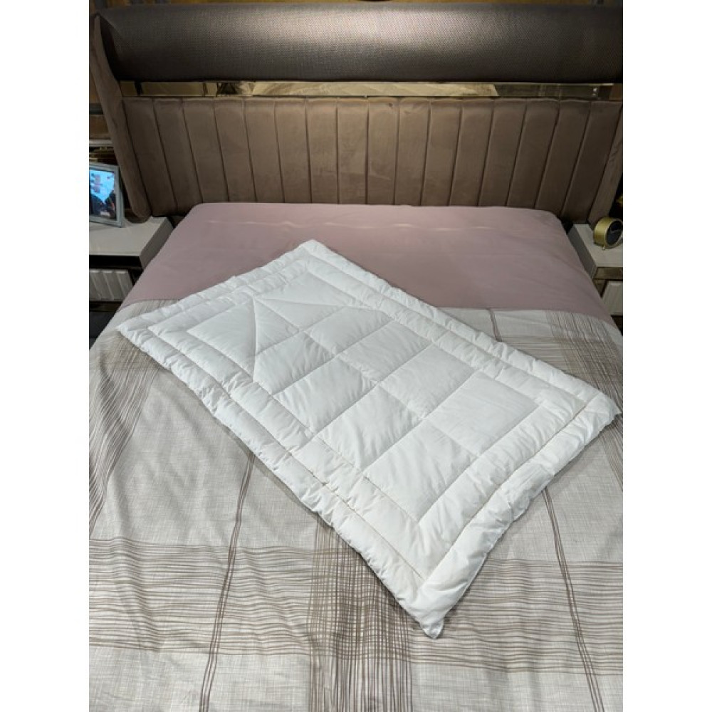 Yüncü Hanım Merinos Kuzu Yünü Seccade - 70 x 110 cm - Beyaz Seccade Fiyatı