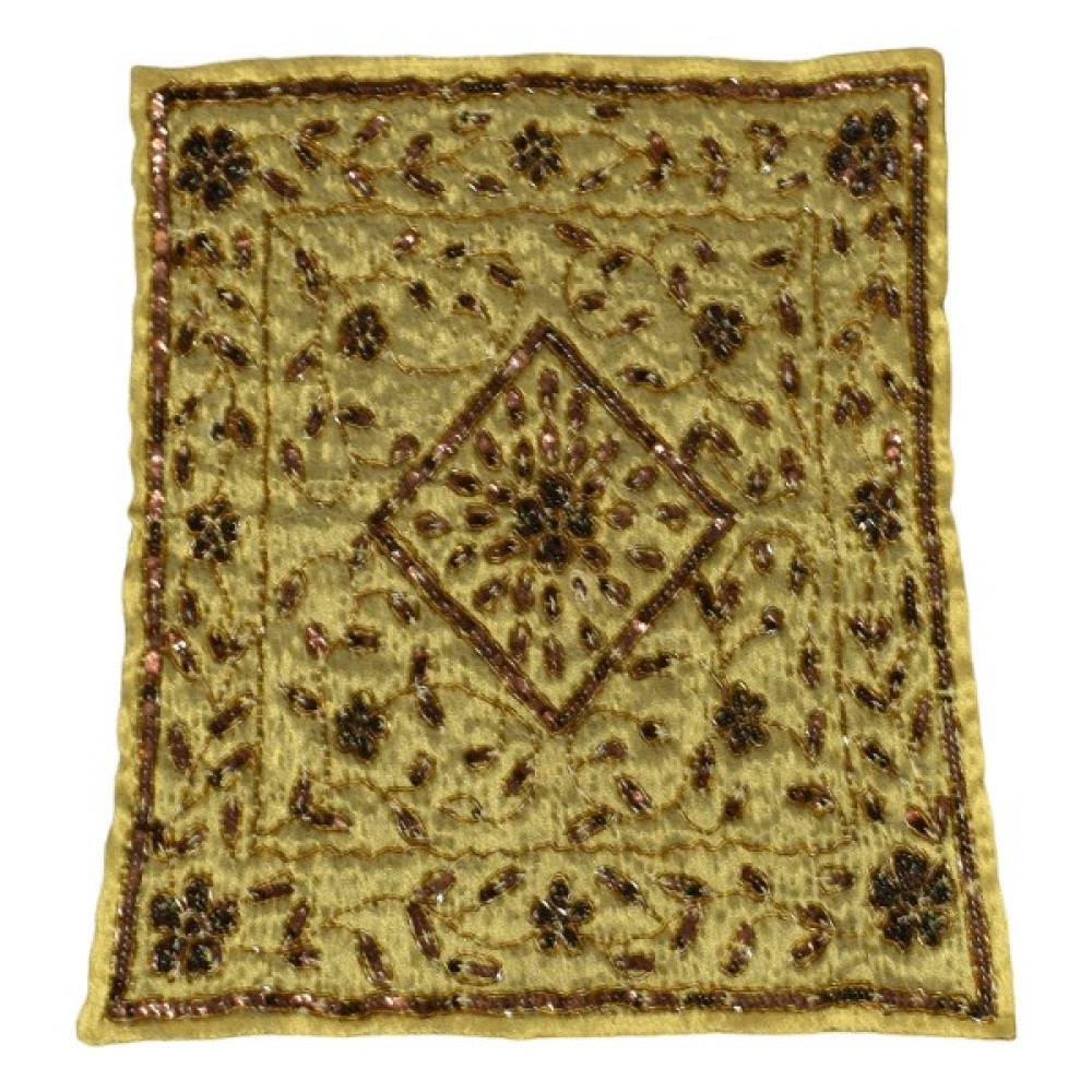 Zehra Abla Halı Otantik El Işi Ince Kum Boncuklu Masa Sehpa Fiskos Örtüsü - Renkli - 35 x 42 cm Masa Örtüsü Fiyatı