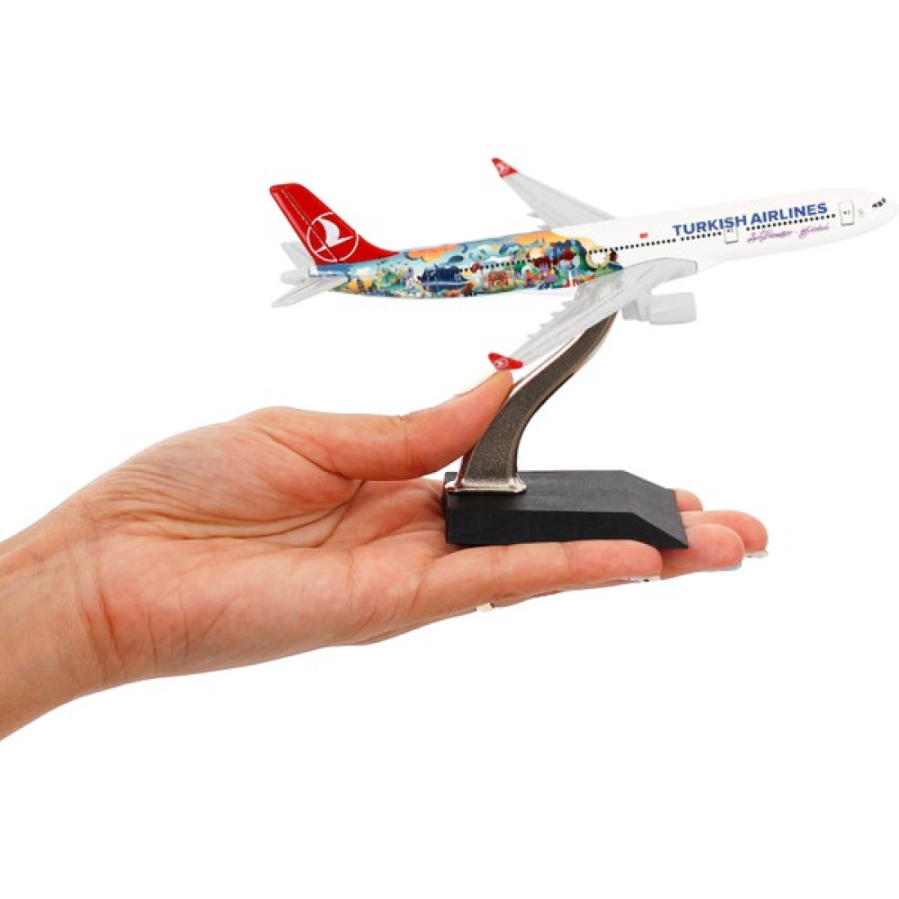 Zekupp Thy Metal Gövde Airbus A330-300 1:400 Istanbul San Francisco Tasarımlı Model Uçak - Beyaz Maket Fiyatı