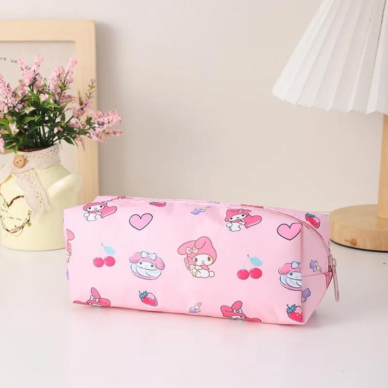 Zigver Sanrio Kuromi Hello Kitty Renkli Kawaii Kalem Kutu Dayanıklı Yapı ve Çok Gözlü Düzenleme Kalem & Yazı Gereçleri Fiyatı