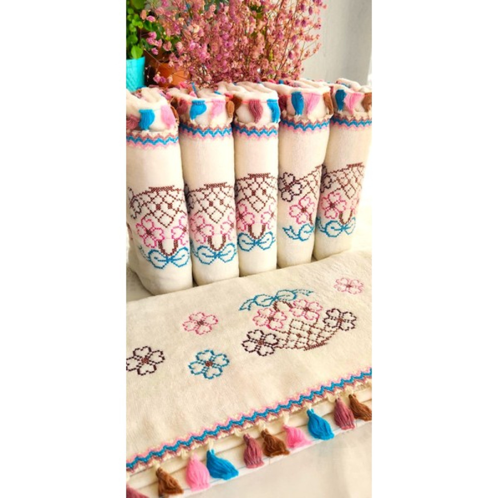 Z&N Style Çeyizlik 50X90 Cm. Kanaviçe Çiçek Desenli Püsküllü Kadife Lüks Havlu Seti 6'lı Set - 50 x 90 cm - Krem El / Yüz Havlusu Fiyatı