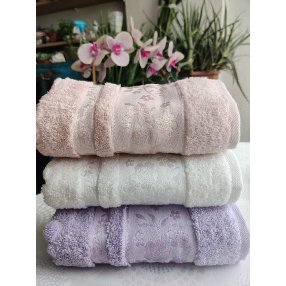 Z&N Style Gardenya 50X90 Cm. Jakarlı Bukle Çeyizlik Lüks Havlu Seti (3'lü Set) - 50 x 90 cm - Pembe - Beyaz El / Yüz Havlusu Fiyatı