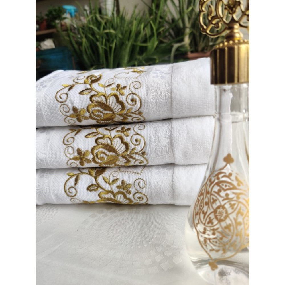 Z&N Style Yeni Desen 50 x 90 Cm. Jakarlı Metalik Görünümlü Kanaviçe Nakışlı Çeyizlik Lüks Havlu Seti (3'lü Set) - 50 x 90 cm El / Yüz Havlusu Fiyatı
