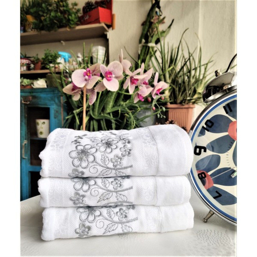 Z&N Style Yeni Desen 50 x 90 Cm. Jakarlı Metalik Görünümlü Kanaviçe Nakışlı Çeyizlik Lüks Havlu Seti (3'lü Set) - 50 x 90 cm - Gümüş El / Yüz Havlusu Fiyatı