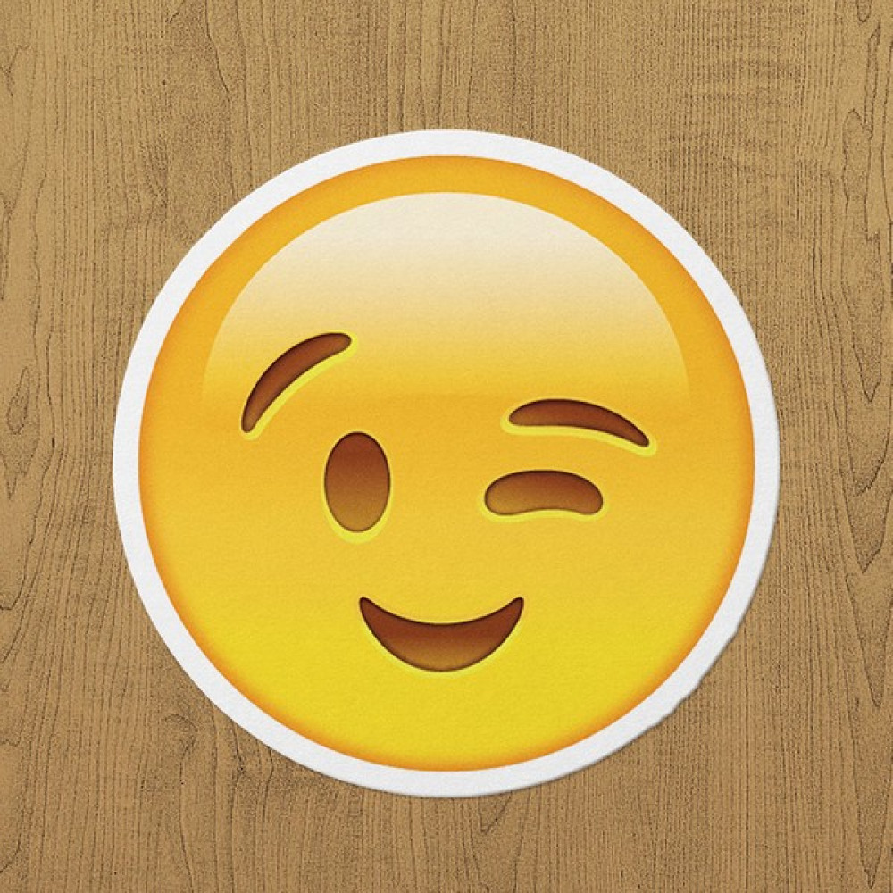 Zobar Markt Zobarmarkt Göz Kırpan Emoji Sticker Defter Ajanda Planner Laptop Sticker 5 cm Ajanda Fiyatı