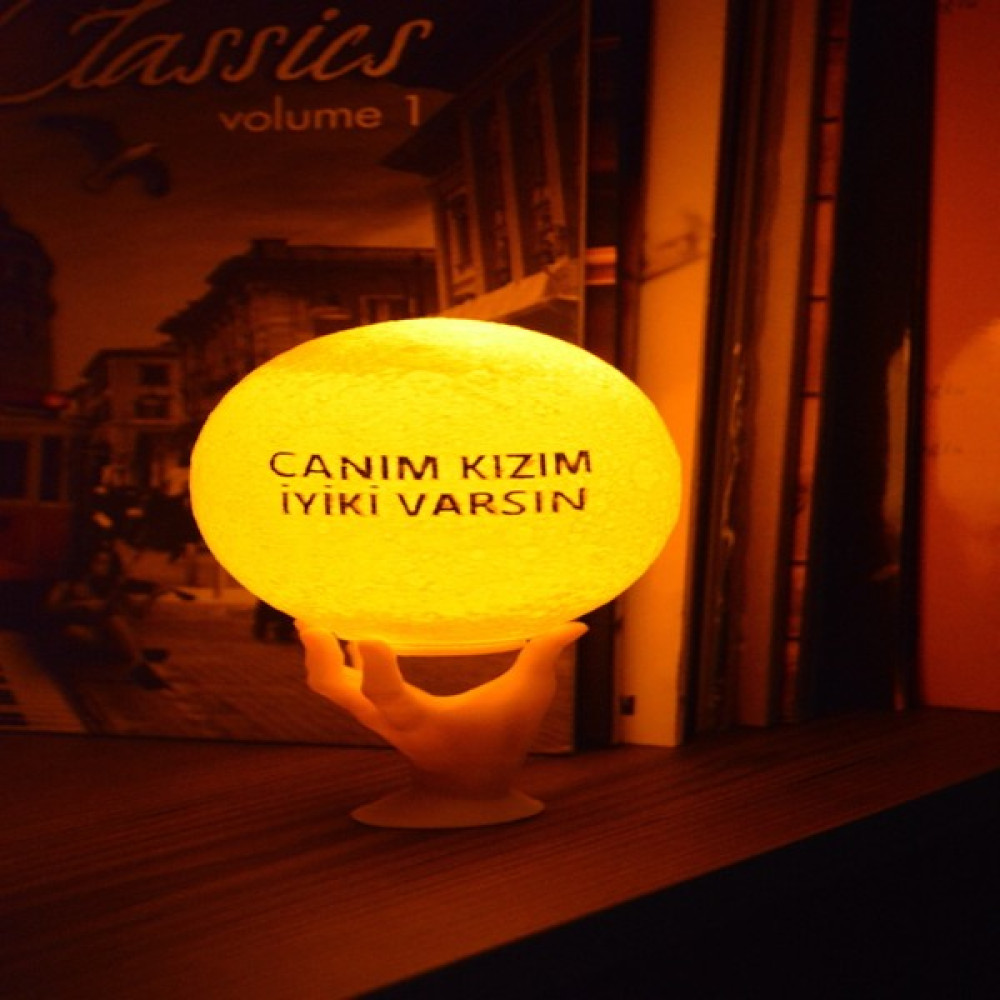 Zone Ozone 12cm Canım Kızım İyiki Varsın El Standlı Ay Küresi neon led lamba hediyelik eşya avize masa lambası gece lambası moon yılbaşı hediye Gece Lambası Fiyatı
